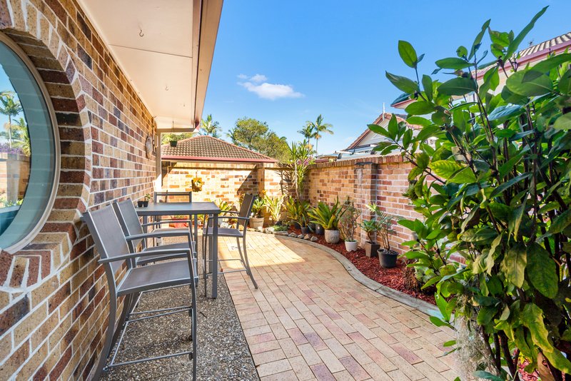 Photo - 4/6-8 Cupania Place, Elanora QLD 4221 - Image 14