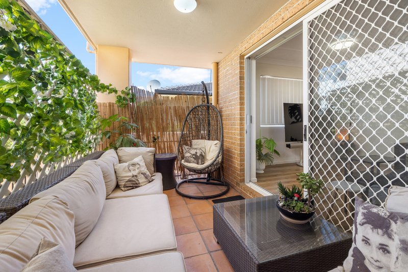 Photo - 4/6-8 Landsborough Avenue, Scarborough QLD 4020 - Image 10