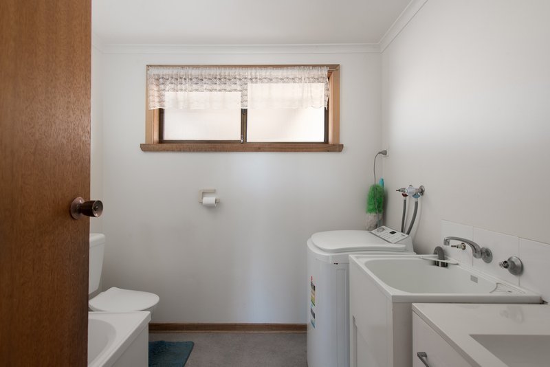 Photo - 4/6-8 Norman Court, Newnham TAS 7248 - Image 5