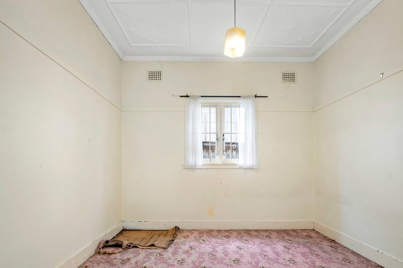 Photo - 46 Abergeldie Street, Dulwich Hill NSW 2203 - Image 4