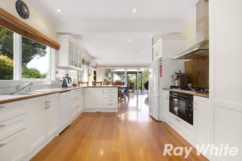 Photo - 46 Ahern Road, Pakenham VIC 3810 - Image 3