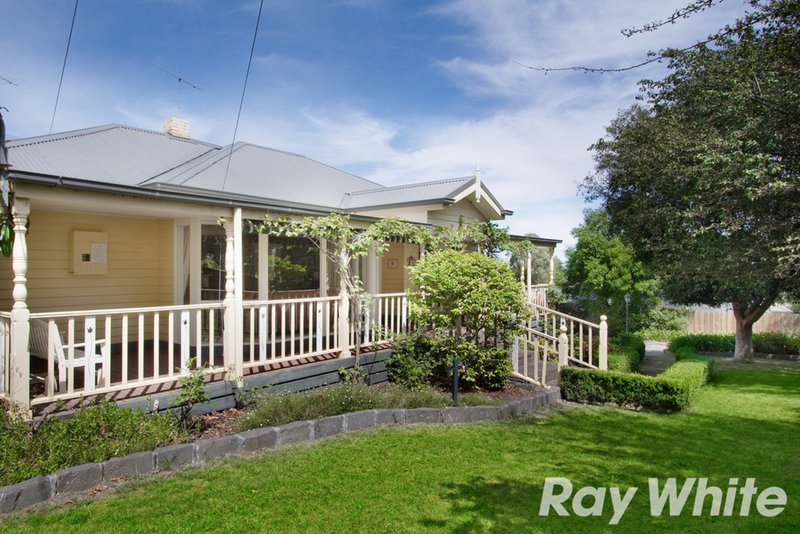 Photo - 46 Ahern Road, Pakenham VIC 3810 - Image 5