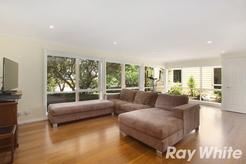 Photo - 46 Ahern Road, Pakenham VIC 3810 - Image 13