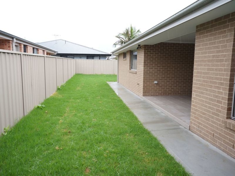 Photo - 46 Albatross Way, Old Bar NSW 2430 - Image 10