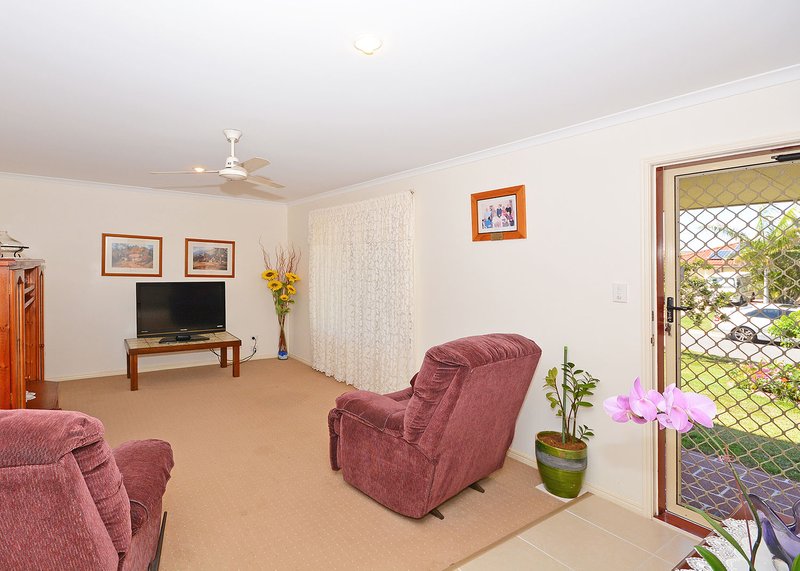 Photo - 46 Anchorage Circuit, Point Vernon QLD 4655 - Image 5