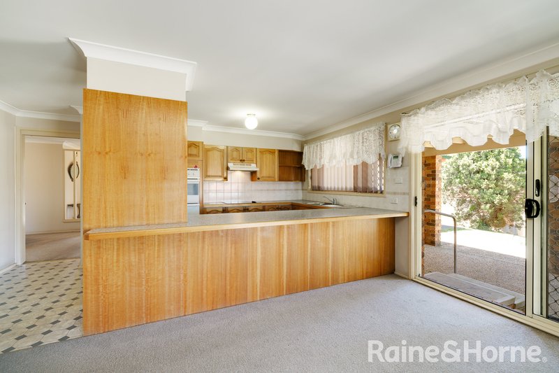 Photo - 46 Angophora Drive, Warabrook NSW 2304 - Image 5