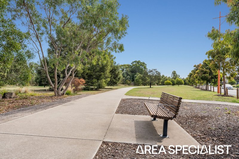 Photo - 46 Armstrong Boulevard, Mount Duneed VIC 3217 - Image 18