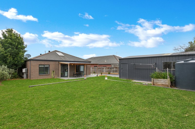 Photo - 46 Arthur Phillip Drive, Pakenham VIC 3810 - Image 19