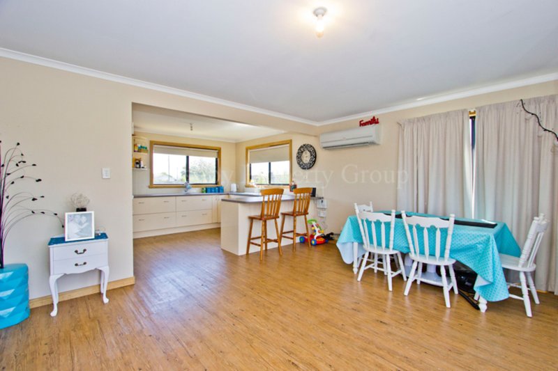 Photo - 46 Arthur Street, George Town TAS 7253 - Image 3