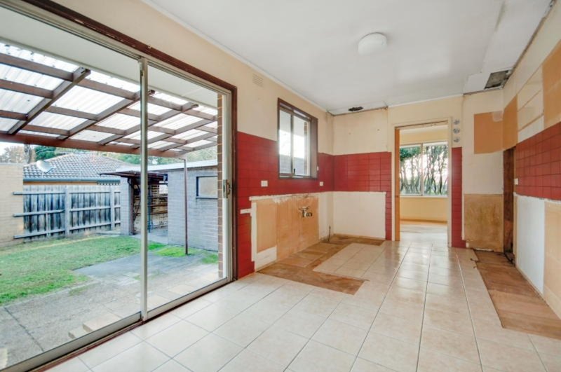 Photo - 46 Ashleigh Avenue, Frankston VIC 3199 - Image 4