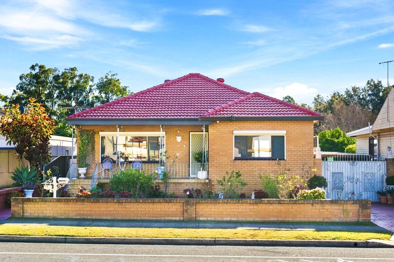 Photo - 46 Avoca Road, Canley Heights NSW 2166 - Image 1