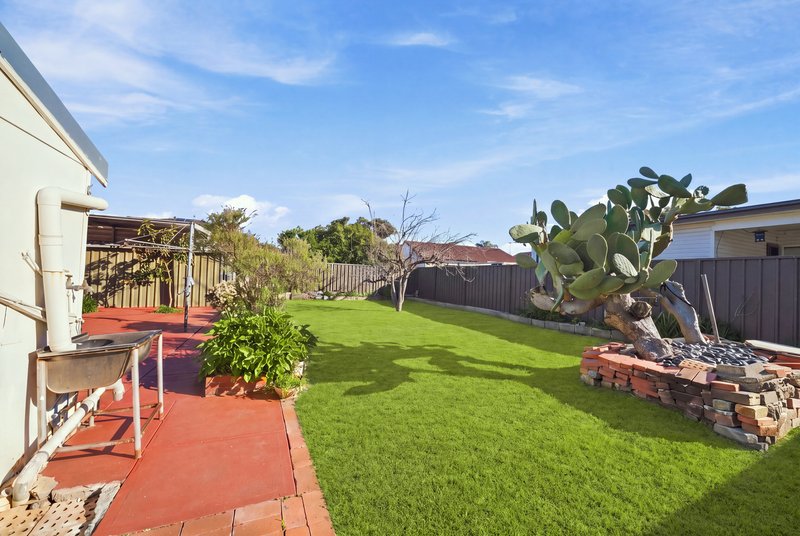Photo - 46 Avoca Road, Canley Heights NSW 2166 - Image 13