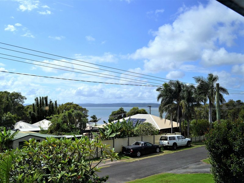 Photo - 46 Barramundi Street, Macleay Island QLD 4184 - Image 6