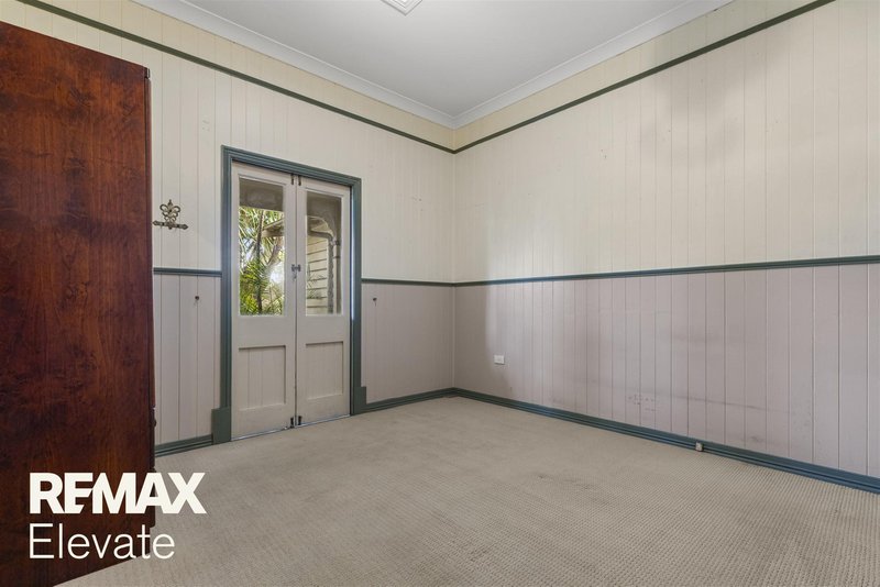Photo - 46 Beaudesert Road, Moorooka QLD 4105 - Image 11