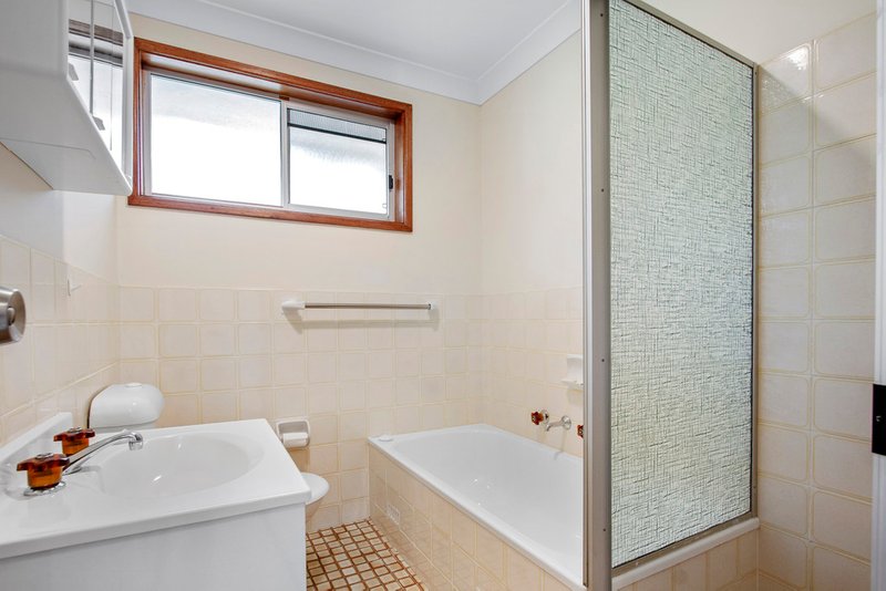 Photo - 46 Beauty Crescent, Surfside NSW 2536 - Image 6