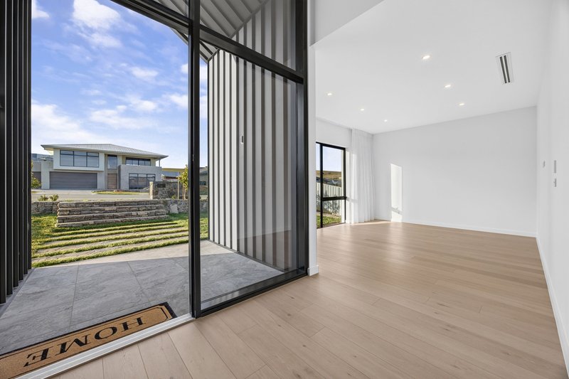 Photo - 46 Birchfield Drive, Bungendore NSW 2621 - Image 4