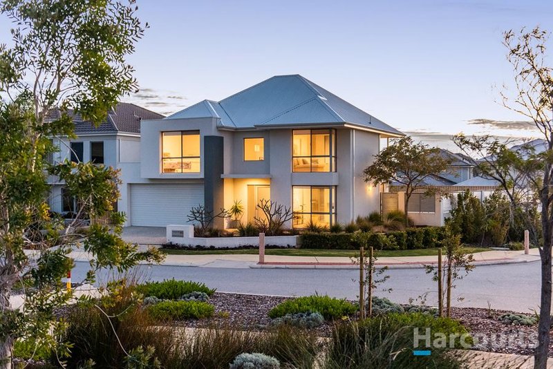 46 Blackpool Promenade, Iluka WA 6028