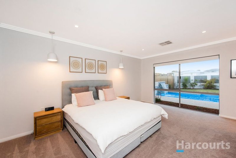 Photo - 46 Blackpool Promenade, Iluka WA 6028 - Image 12