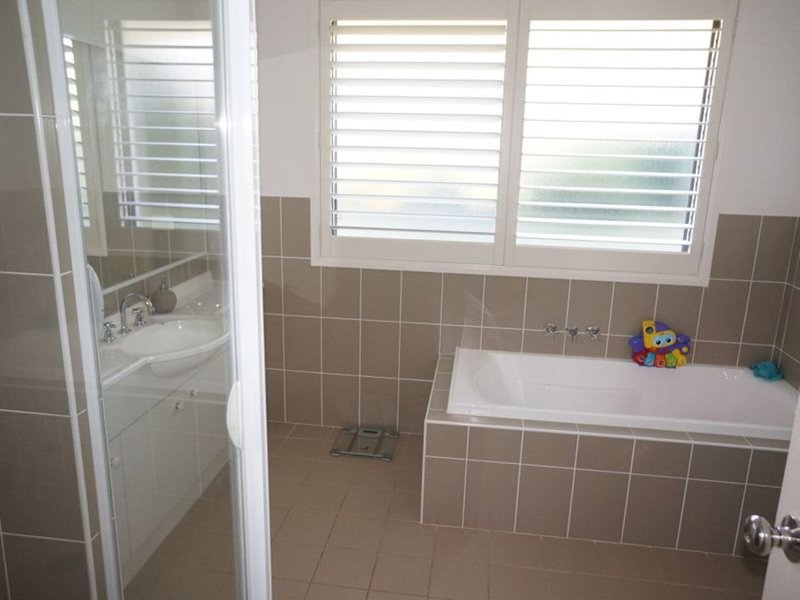 Photo - 46 Bluehaven Drive, Old Bar NSW 2430 - Image 11