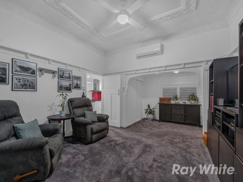 Photo - 46 Broughton Road, Kedron QLD 4031 - Image 3