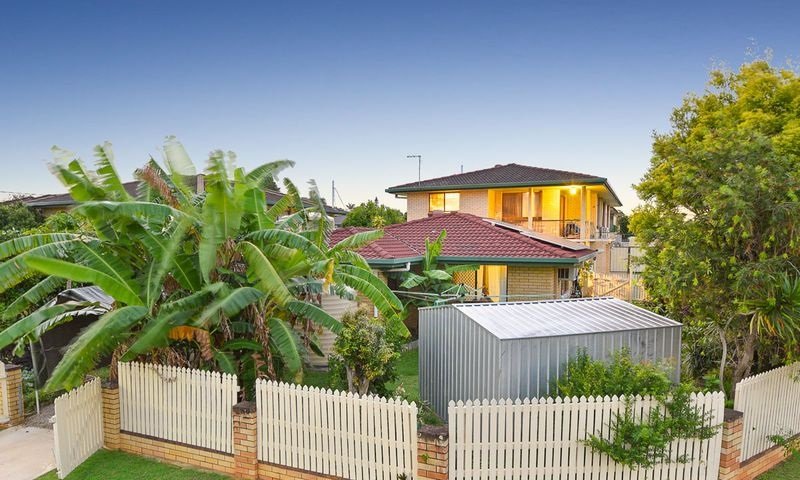 Photo - 46 Cahill Street, Strathpine QLD 4500 - Image 3