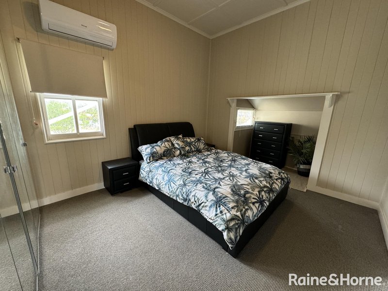 Photo - 46 Cairns Street, Nanango QLD 4615 - Image 15