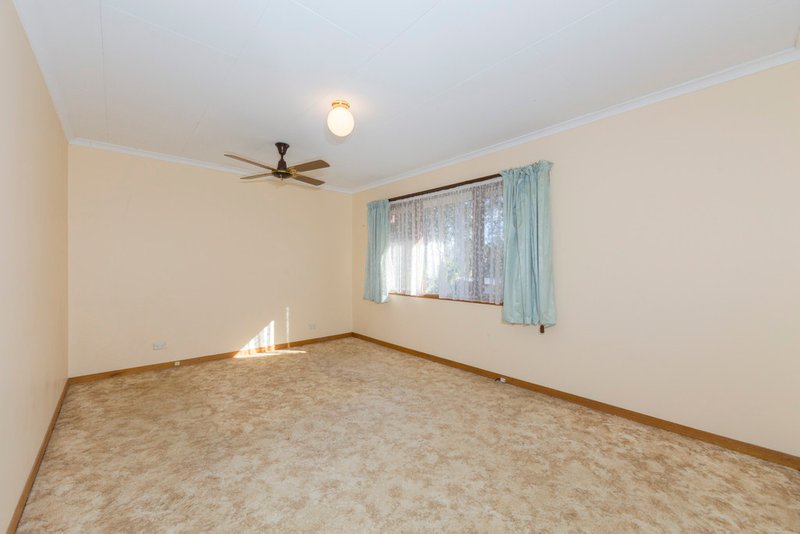 Photo - 46 Calga Crescent, Catalina NSW 2536 - Image 12