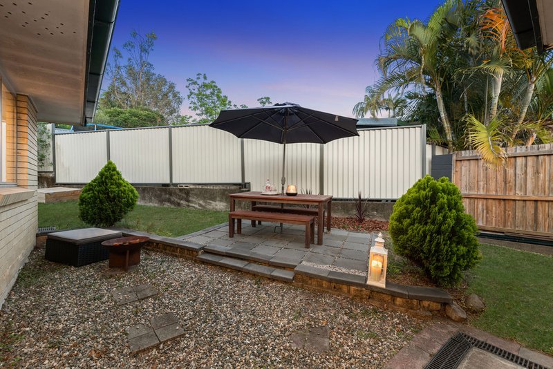 Photo - 46 Camelia Avenue, Everton Hills QLD 4053 - Image 9