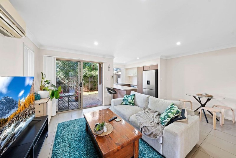 Photo - 4/6 Canton Court, Manly West QLD 4179 - Image 5