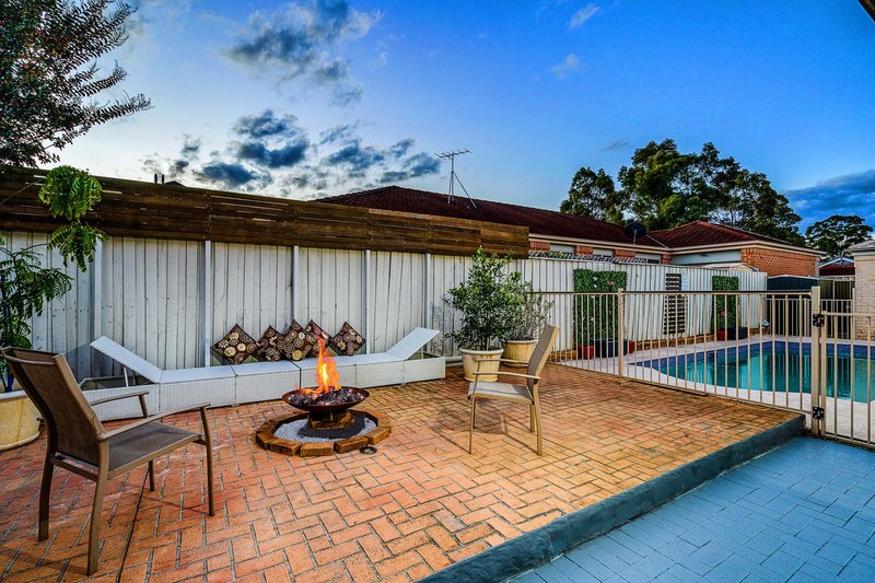 Photo - 46 Canyon Drive, Stanhope Gardens NSW 2768 - Image 2