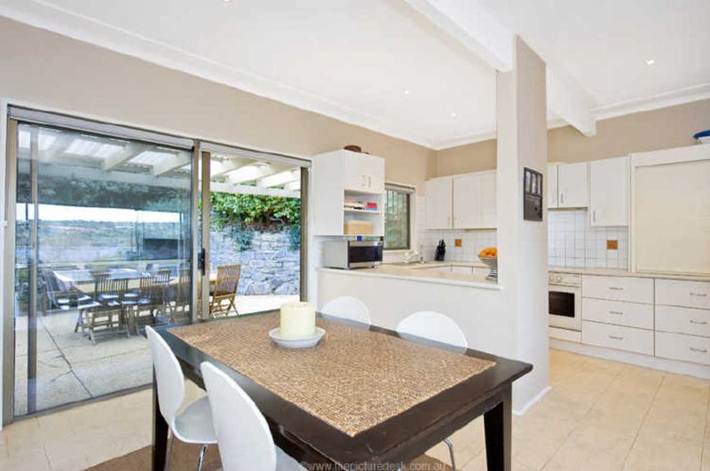 Photo - 46 Carefree Road, North Narrabeen NSW 2101 - Image 3