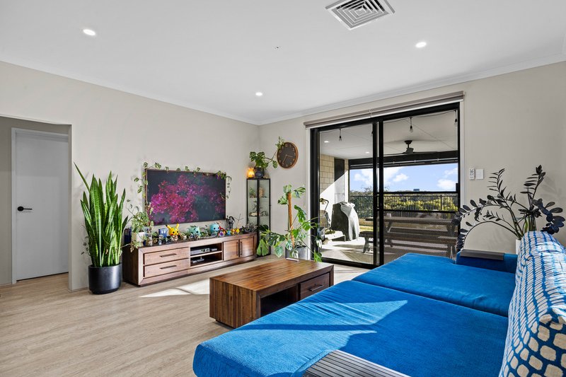 Photo - 46 Carnelian Avenue, Australind WA 6233 - Image 10