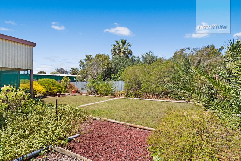 Photo - 46 Catalina Avenue, Parafield Gardens SA 5107 - Image 9