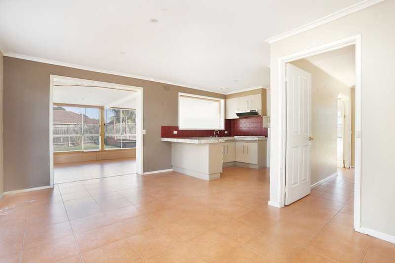 Photo - 46 Chelmsford Way, Melton West VIC 3337 - Image 3