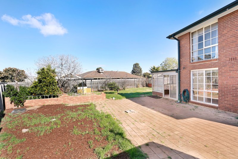 Photo - 46 Chelmsford Way, Melton West VIC 3337 - Image 4