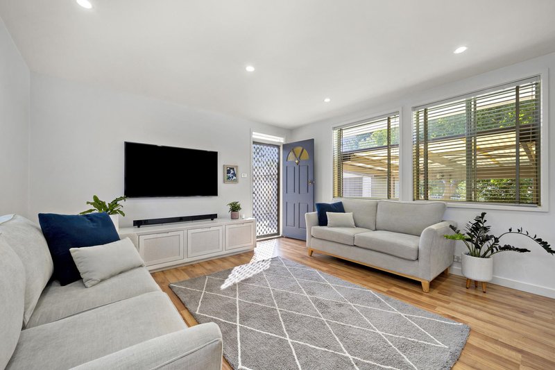 Photo - 46 Chubb Street, Latham ACT 2615 - Image 4