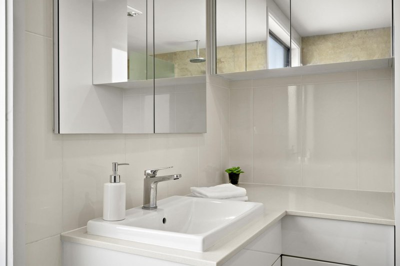 Photo - 46 Chubb Street, Latham ACT 2615 - Image 13