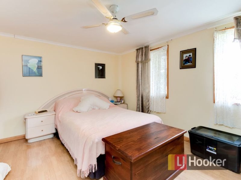 Photo - 46 Clarendon Street, Cranbourne VIC 3977 - Image 5