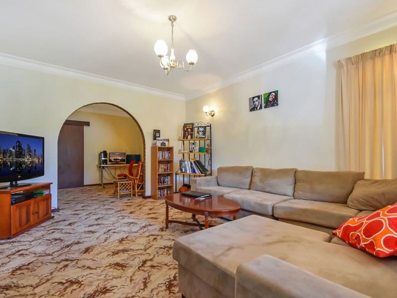 Photo - 46 Coogee St , Mount Hawthorn WA 6016 - Image 2