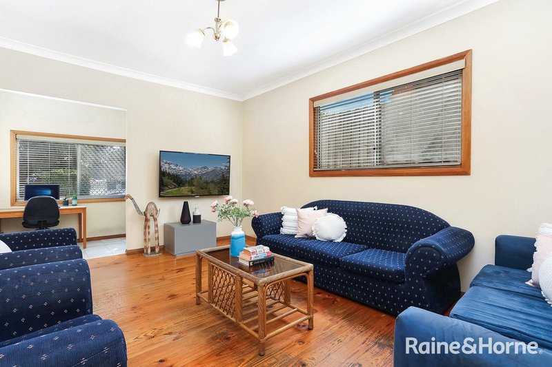 Photo - 46 Cook Street, Turrella NSW 2205 - Image 3