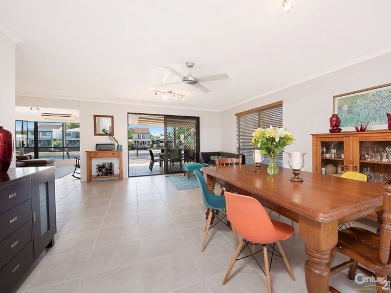 Photo - 46 Coppabella Crescent, Mooloolaba QLD 4557 - Image 6