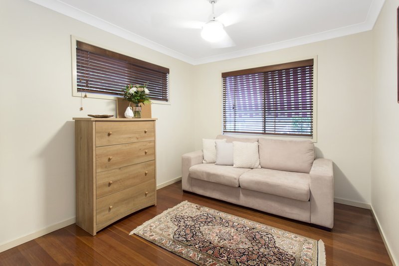 Photo - 46 Crewe Street, Mount Gravatt East QLD 4122 - Image 9