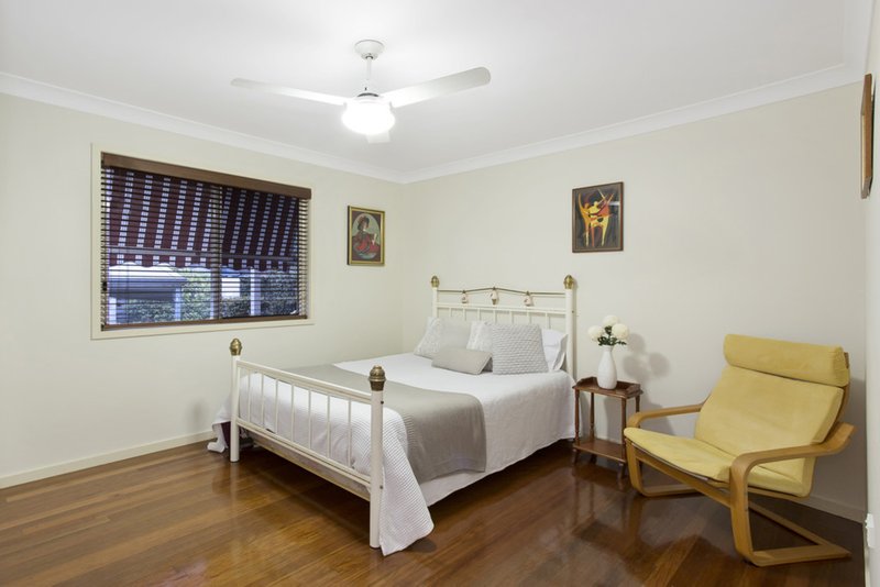 Photo - 46 Crewe Street, Mount Gravatt East QLD 4122 - Image 11