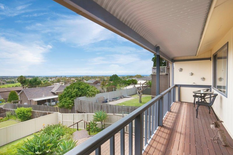 Photo - 46 Cuthbert Drive, Mount Warrigal NSW 2528 - Image 8