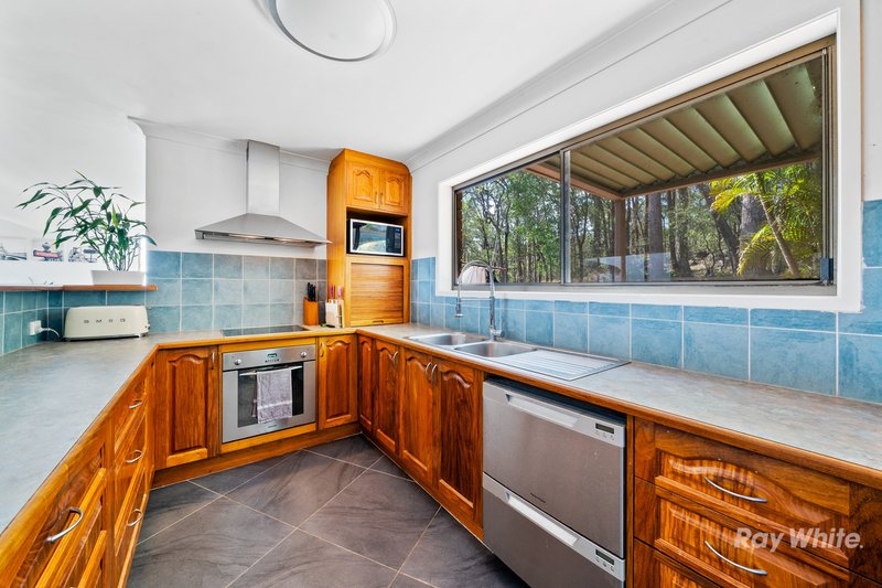 Photo - 46 Deloraine Drive, Springwood QLD 4127 - Image 18