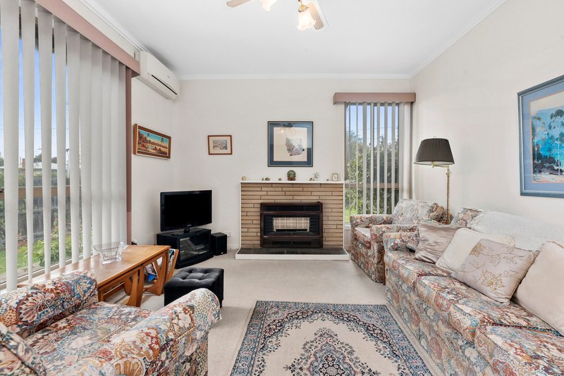 Photo - 46 Donnelly Avenue, Norlane VIC 3214 - Image 3