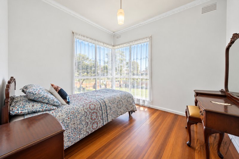 Photo - 46 Dunstan Parade, Campbellfield VIC 3061 - Image 8