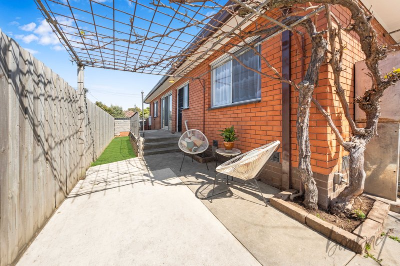 Photo - 46 Dunstan Parade, Campbellfield VIC 3061 - Image 17