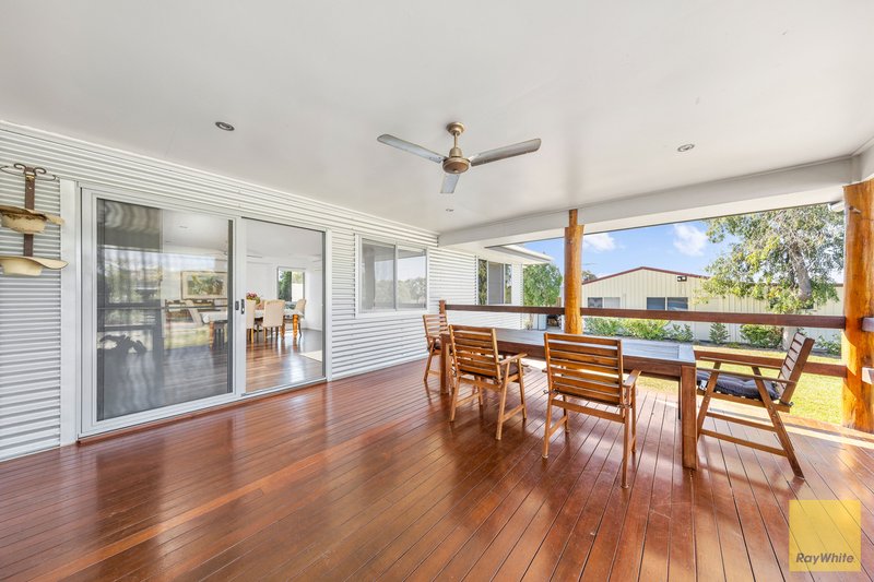 Photo - 46 Edgewood Drive, Emerald QLD 4720 - Image 3