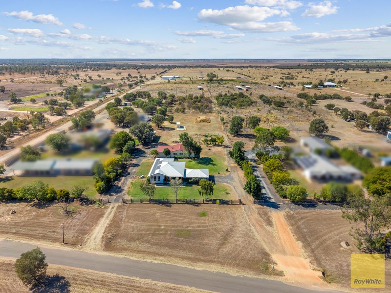 Photo - 46 Edgewood Drive, Emerald QLD 4720 - Image 30